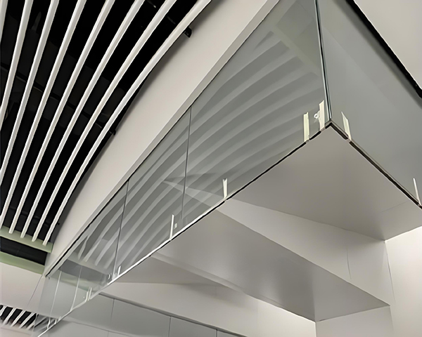 武都玻璃武都挡烟垂壁