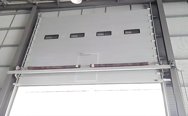 武都工业滑升门