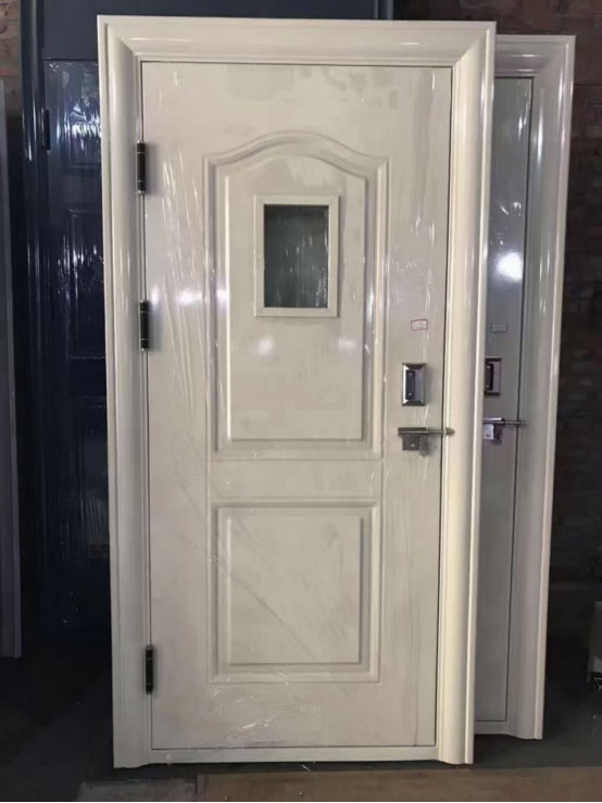 武都学校教室门